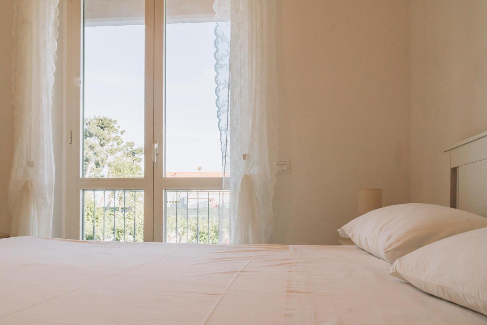 Rediesis Apartments Камерано Экстерьер фото